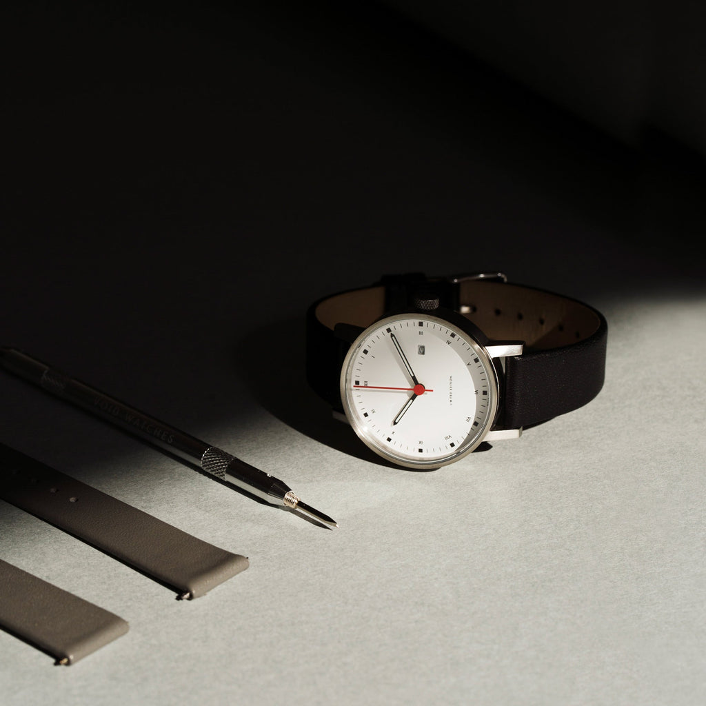 V03D - METIS Watch Set